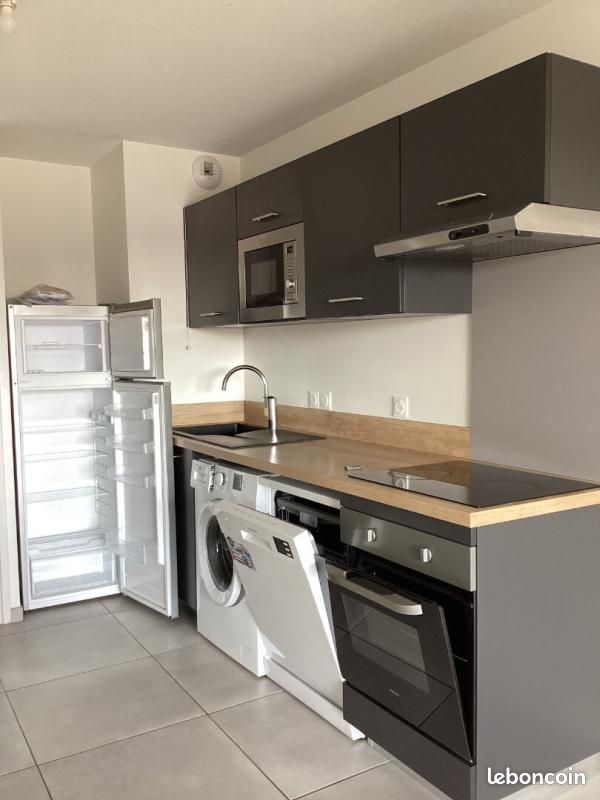Appartement 3 pièces 66 m² · à Cenon · 66 m² · 852 €/mois