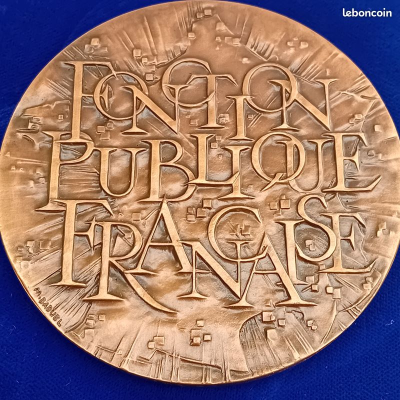 1156292] France, Honneur-Travail, République Française, Médaille, 1981, Excell