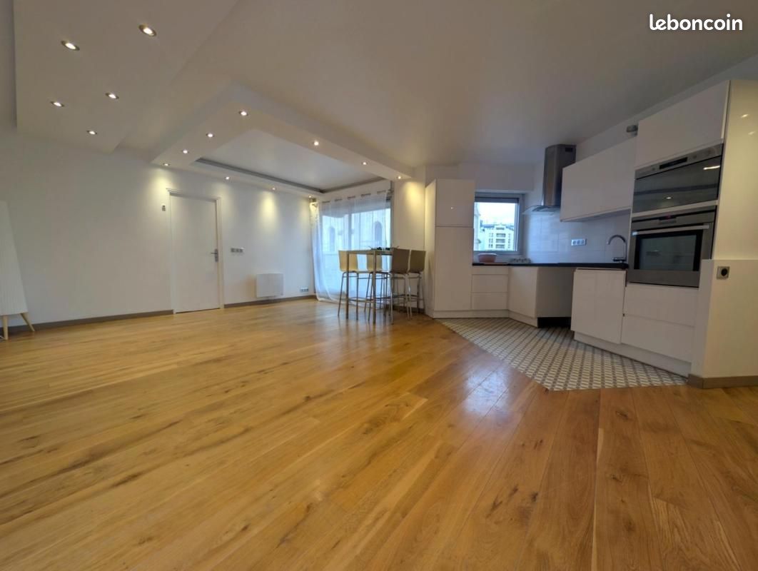Appartement 3 pièces 71 m² · à Saint-Cloud · 71 m² · 1 850 €