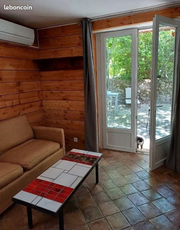 Appartement 2 pièces 63 m² · à Aix-en-Provence · 63 m² · 1 050 €/mois