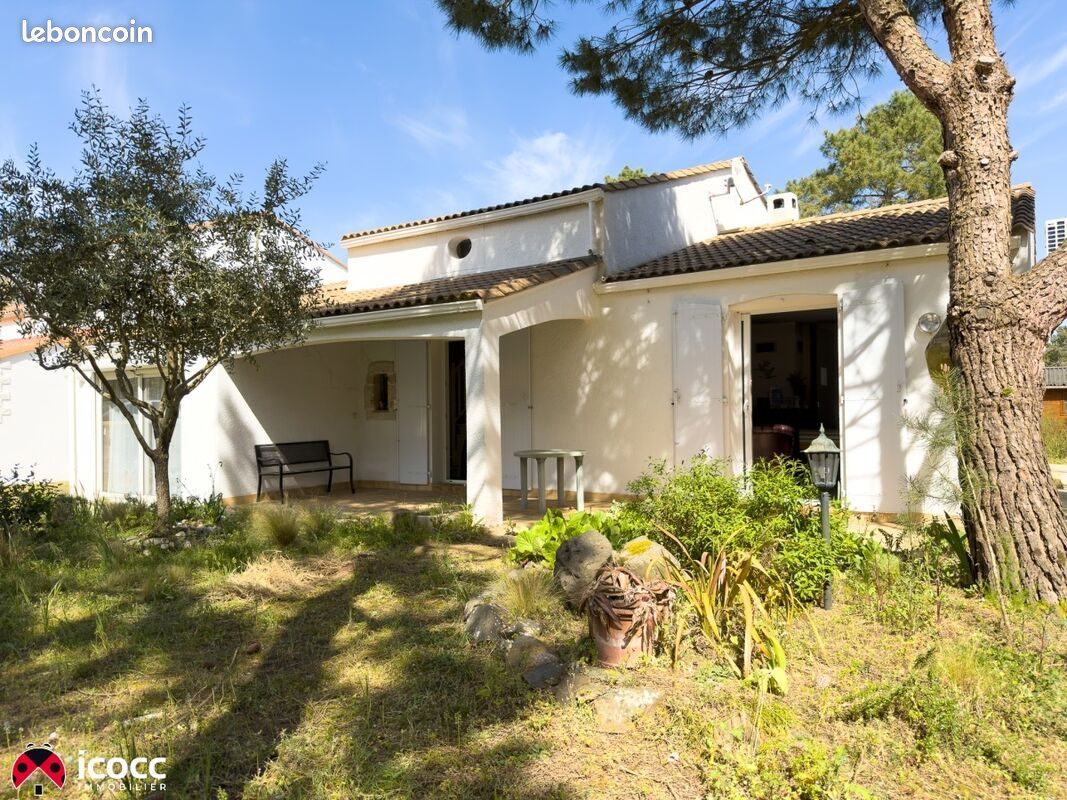 Maison 4 pièces 103 m² · à L'Aiguillon-la-Presqu'Île · 103 m² · 397 100 €