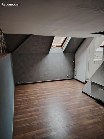 https://img.leboncoin.fr/api/v1/lbcpb1/images/db/4a/c5/db4ac5f4a2d4347a389bb9de496df1fbd8d7d6e6.jpg?rule=ad-image