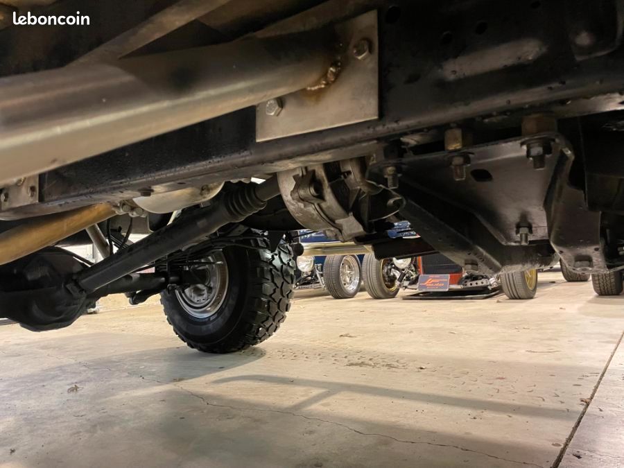 Dodge Charger RAM 4X4 5.2 V8 170 CV (image 27)