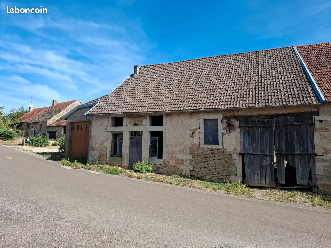 Maison 1 pièce 100 m² · à Thorey-sous-Charny · 100 m² · 55 000 €