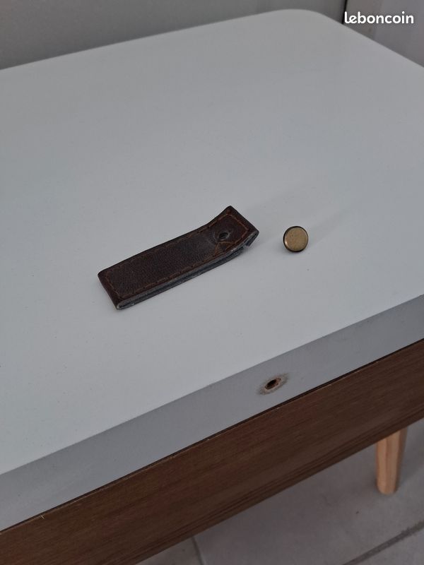 Bout de canapé malle rangement Conforama (image 6)