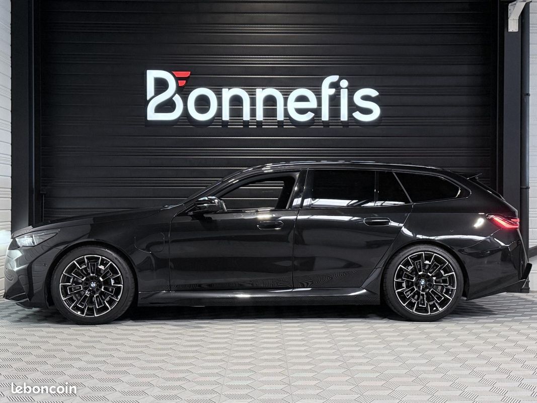 BMW M5 Touring 4.4 V8 727Ch BVA8 G99 PHEV, OPTIONS ++++, 13 900Km, IMMAT FR, GARANTIE 12/2027.. (image 6)