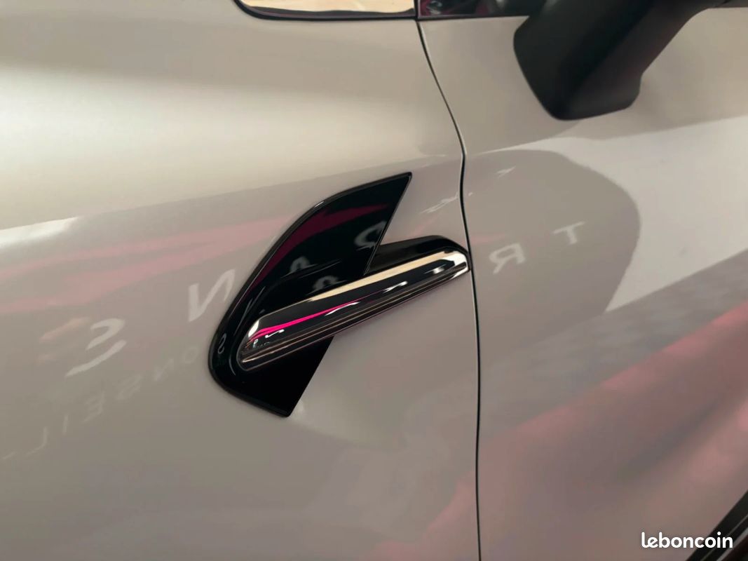 Renault CAPTUR Captur E-Tech Plug-in 160 (image 34)