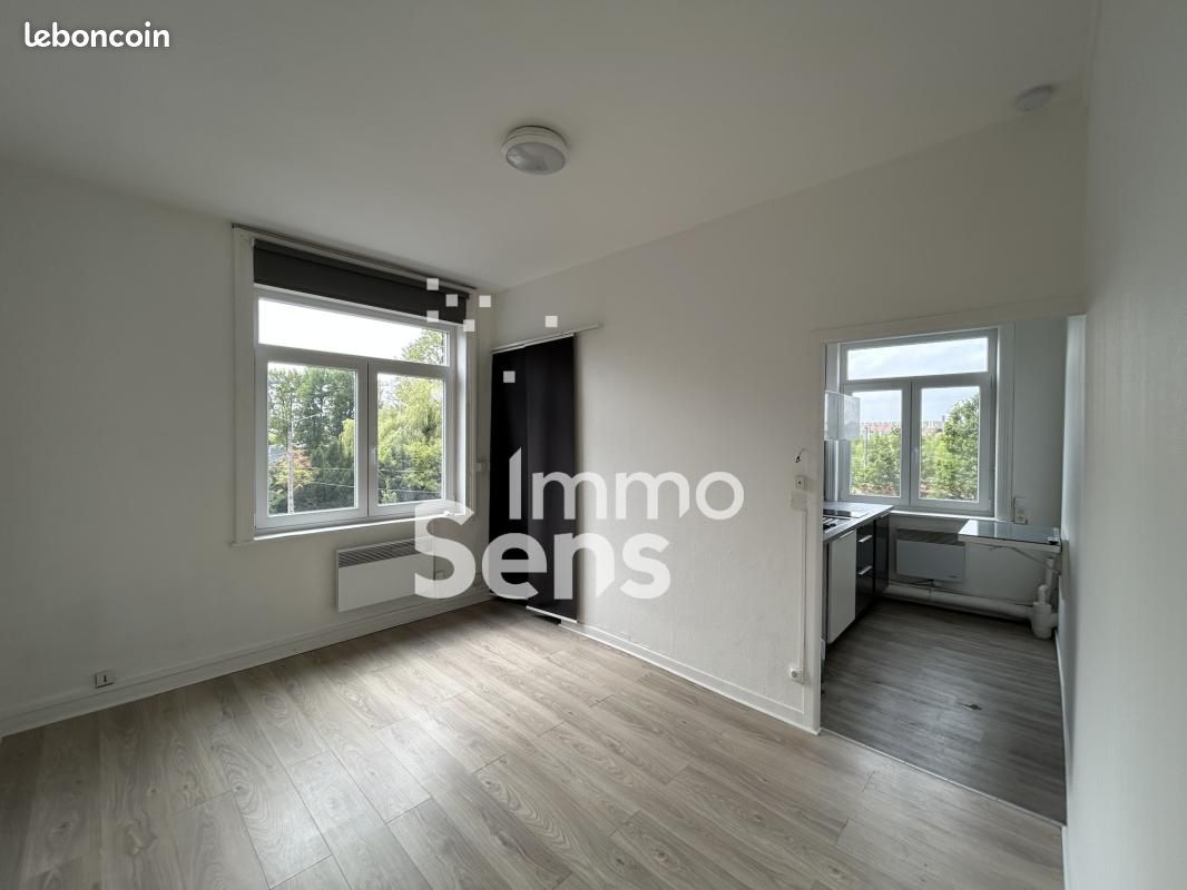 Appartement 1 pièce 21 m² · à La Madeleine · 21 m² · 438 €