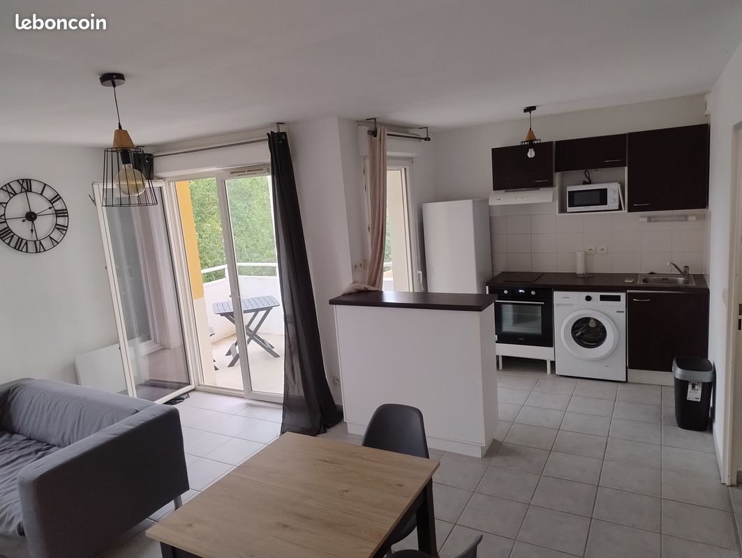 Appartement 2 pièces 43 m² · à Billère · 43 m² · 680 €