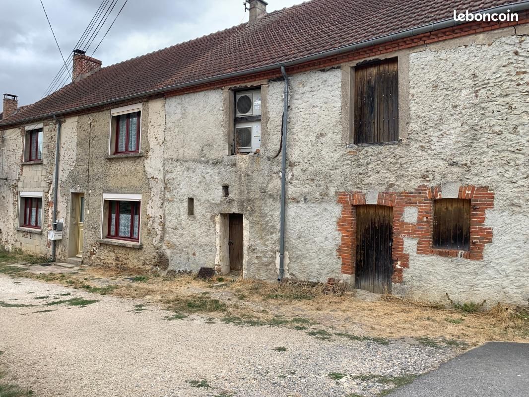 Maison 4 pièces 137 m² · à Montmirail · 137 m² · 110 000 €