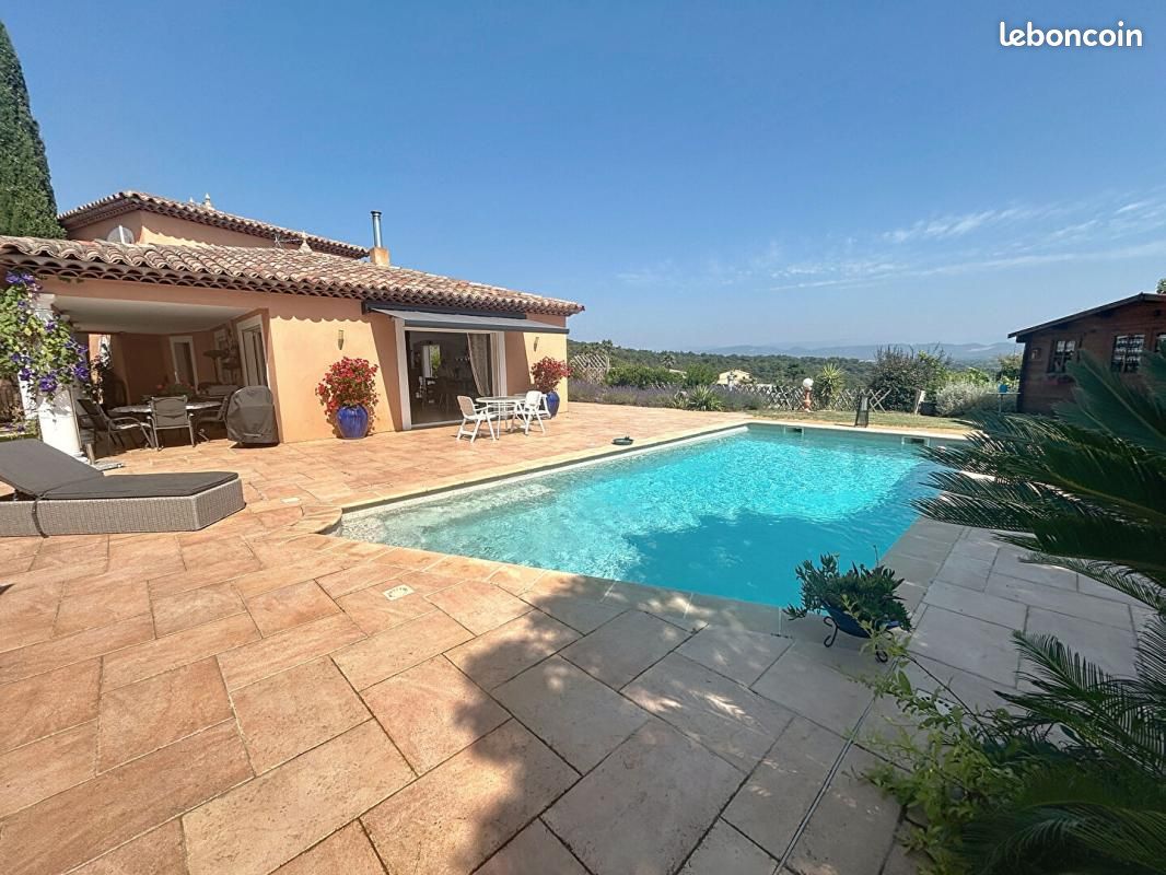 Maison 7 pièces 220 m² · à Fréjus · 220 m² · 1 195 000 €