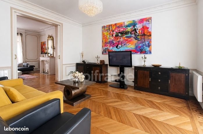 Appartement 5 pièces 127 m² — 1