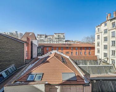 Appartement 320 000 € - 67 m²