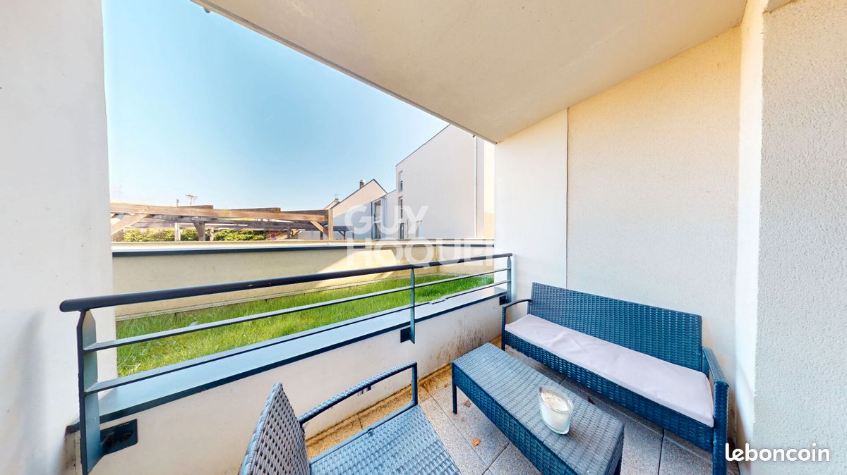 Studio 1 pièce 27 m² (image 1)