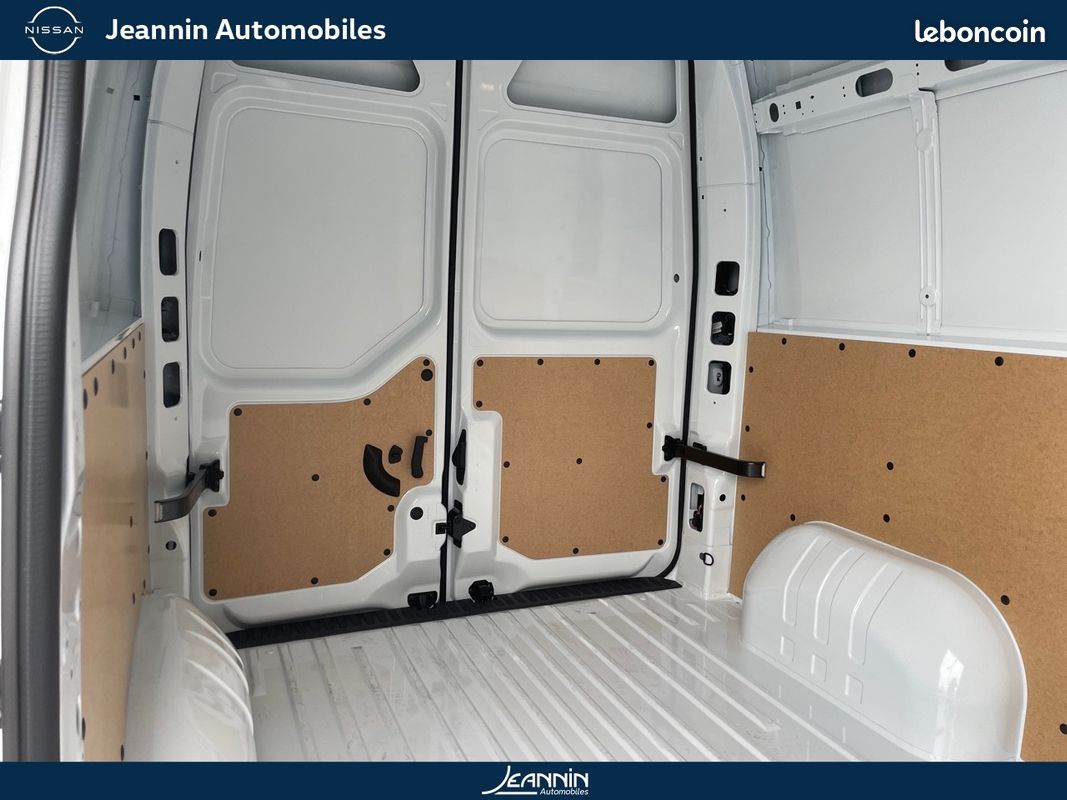 Nissan interstar fourgon l2h2 3t5 2.3 dci 150 s/s n-connecta (image 17)