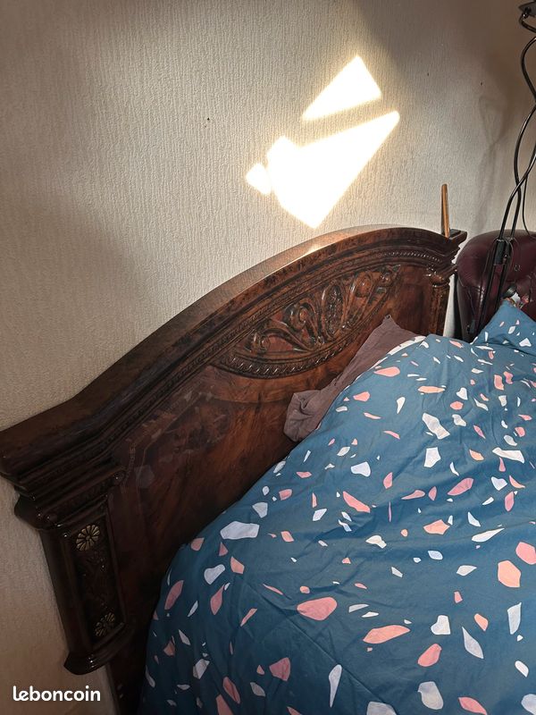 Chambre en entier avec fauteuil (image 9)