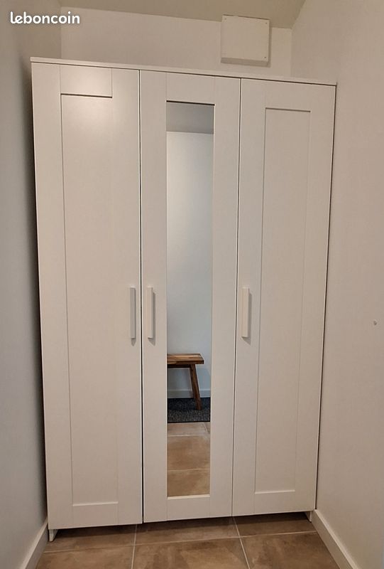 Armoire Ikea (image 1)