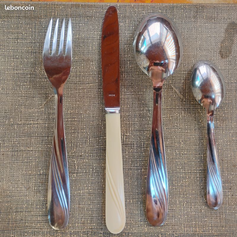 Ménagère vintage 12 couverts inox (image 2)