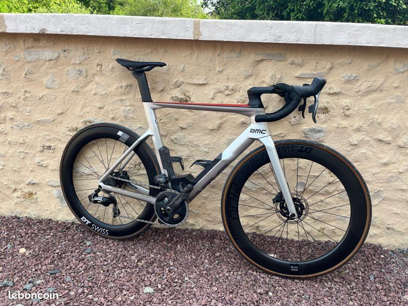 Bmc timemachine road 01 three (image 1)