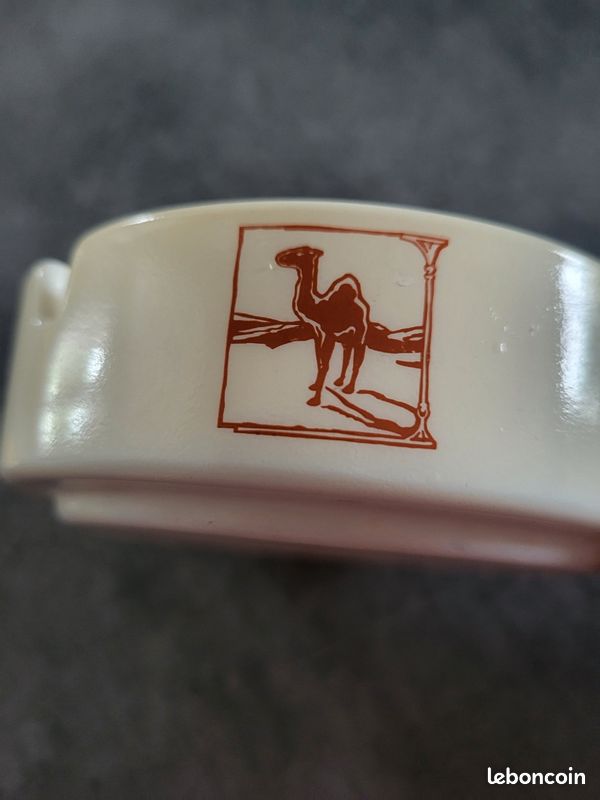 Cendrier vintage CAMEL (image 1)