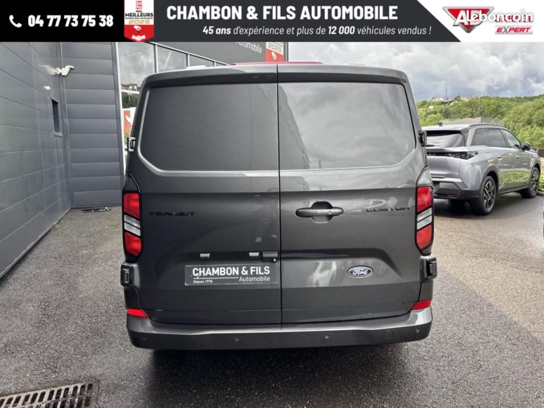Ford Transit Custom FOURGON 320 L2H1 2.0 ECOBLUE 170 CH BVA8 LIMITED Prix: 35825 HT (image 5)