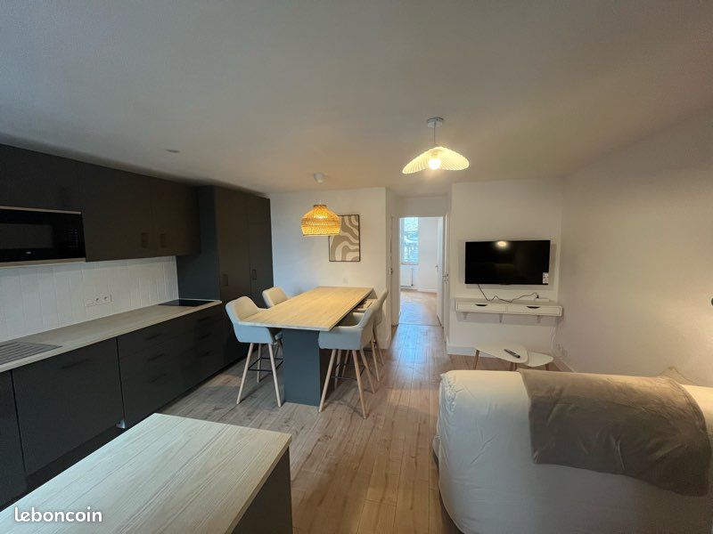 Appartement a louer lons-le-saunier - 4 pièce(s) - 47 m2 - Surfyn