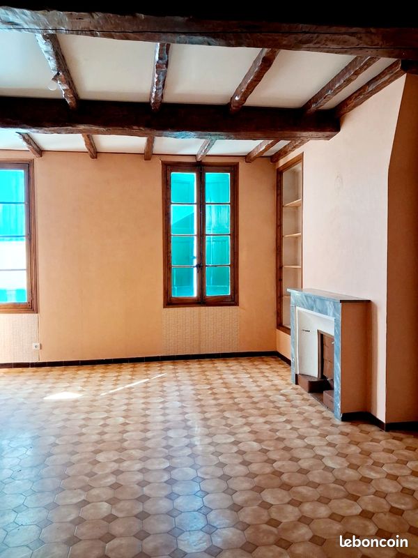 Appartement 5 pièces 70 m² · à Digne-les-Bains · 70 m² · 115 000 €