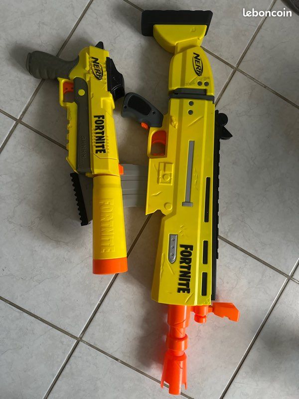 2 Nerfs Fortnite - Scar + pistolet silencieux (image 1)