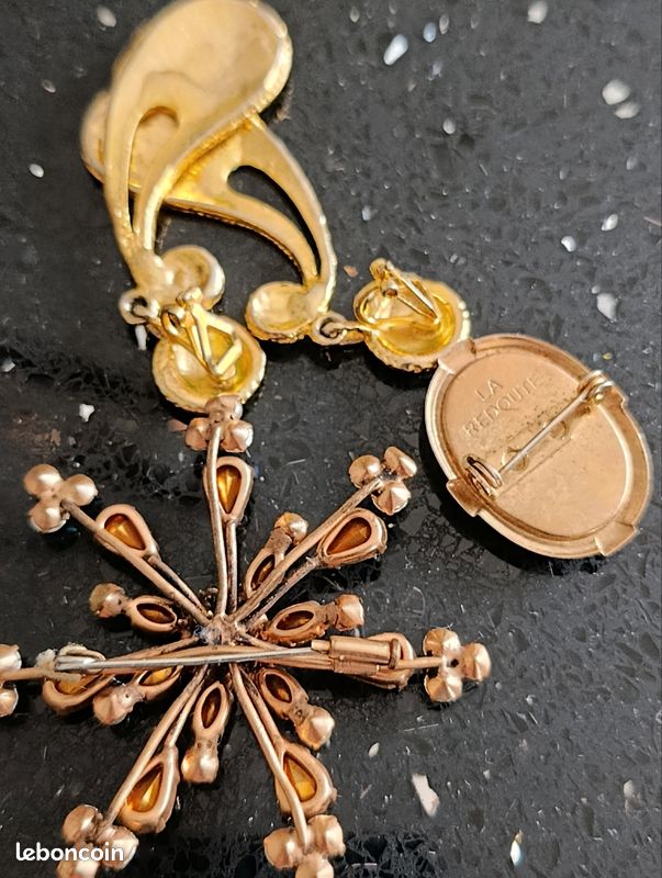 Lot de bijoux vintage à porter détourner ou restaurer - lbb0228