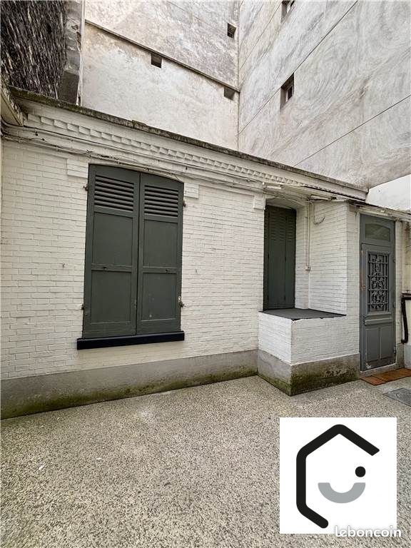 Appartement 1 pièce 28 m² · à Paris · 28 m² · 1 200 €