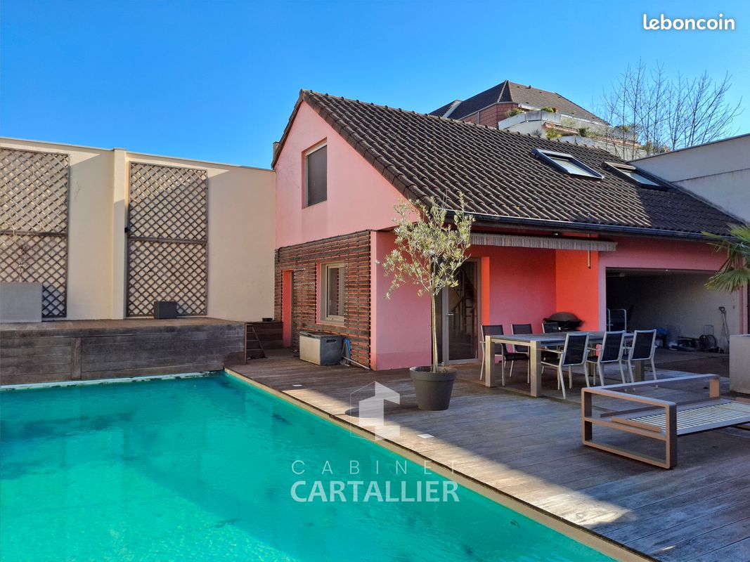 Maison 6 pièces 250 m² · à Chalon-sur-Saône · 250 m² · 469 000 €