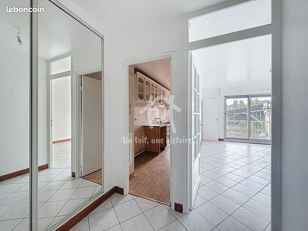 Appartement 3 pièces 65 m² · à Courbevoie · 65 m² · 359 000 €