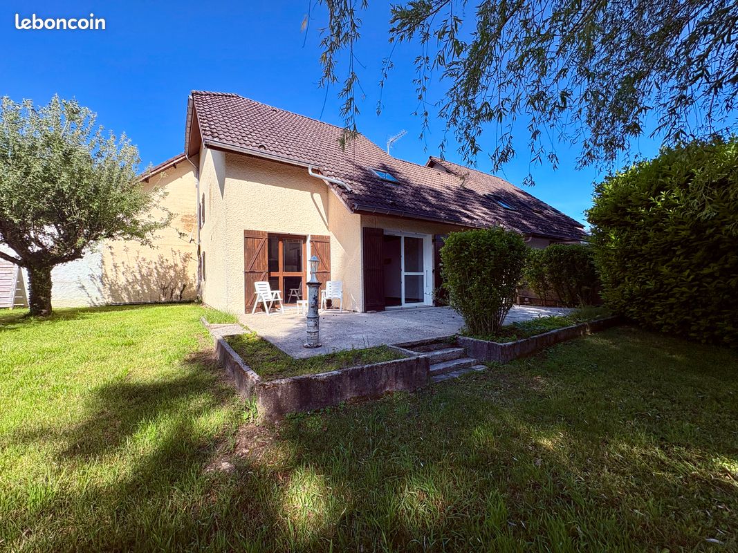Maison 5 pièces 93 m² · à Aoste · 92,5 m² · 199 000 €
