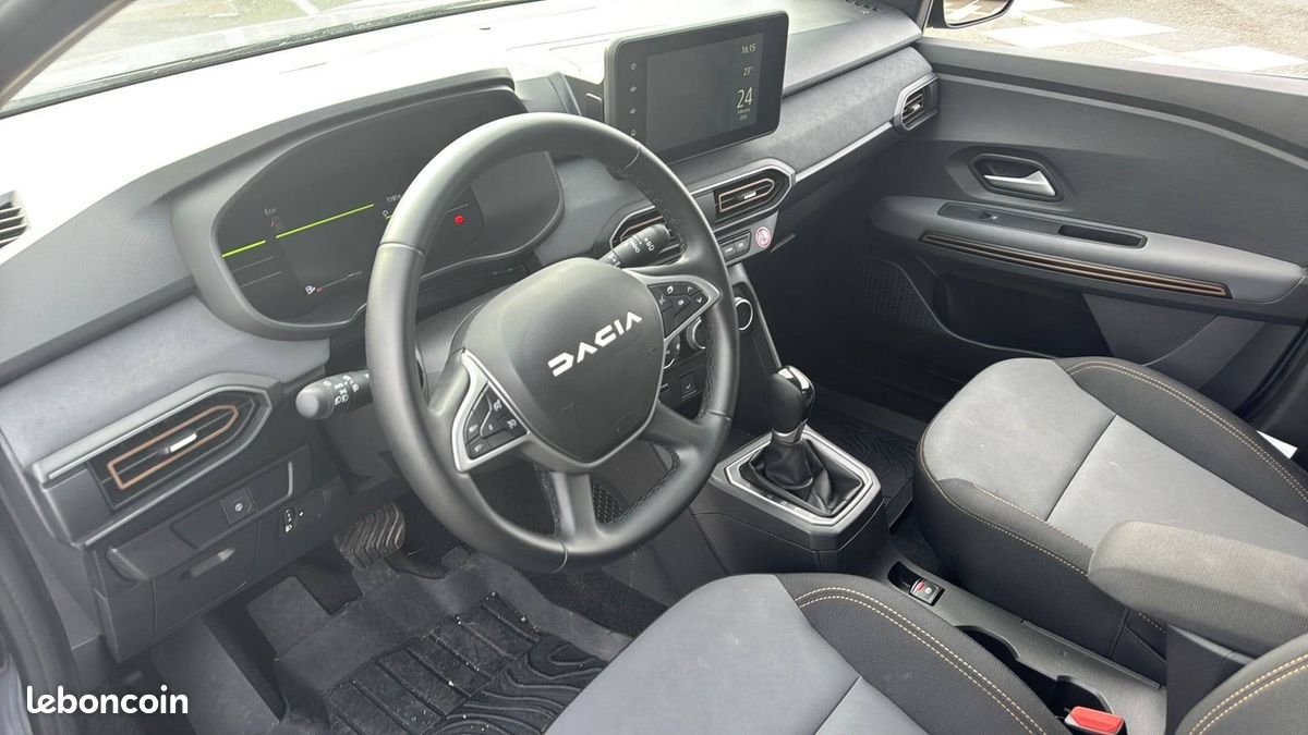 Dacia jogger hybrid 140 7 places gsr2 extreme (image 11)
