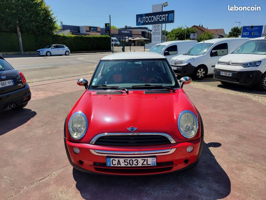 Mini COOPER R50 (image 1)