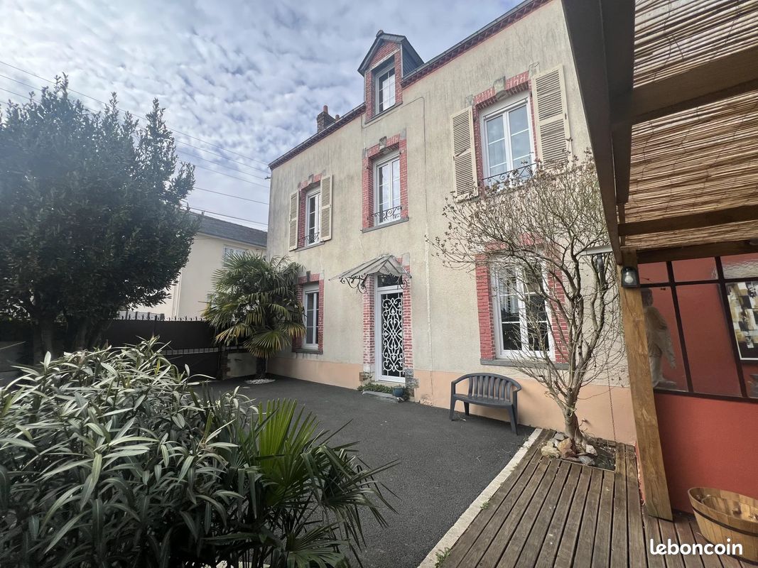 Maison 4 pièces 117 m² · à Châteaubriant · 117 m² · 240 350 €