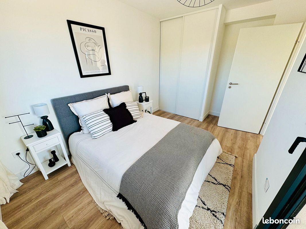 Appartement 3 pièces 80 m² - Bordeaux 33000 (image principale 1)