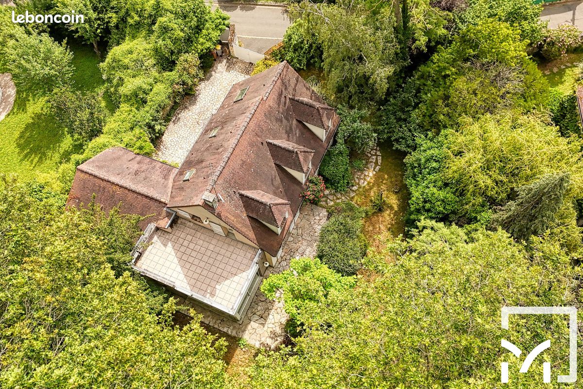 Maison 6 pièces 150 m² · à Bougival · 150 m² · 950 000 €