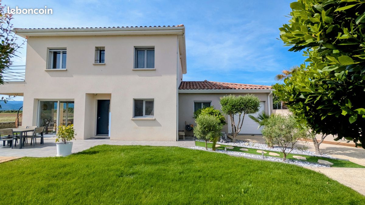 Maison 7 pièces 143 m² · à Étoile-sur-Rhône · 143 m² · 439 000 €