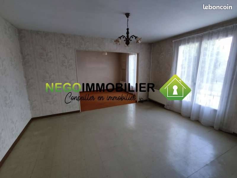 Maison 5 pièces 85 m² · à Cheffois · 85 m² · 99 000 €