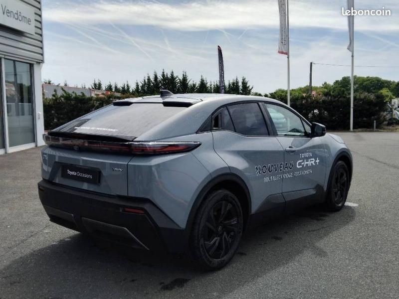 Toyota C-HR+ 224ch 77kWh Design Grande Autonomie (image 3)