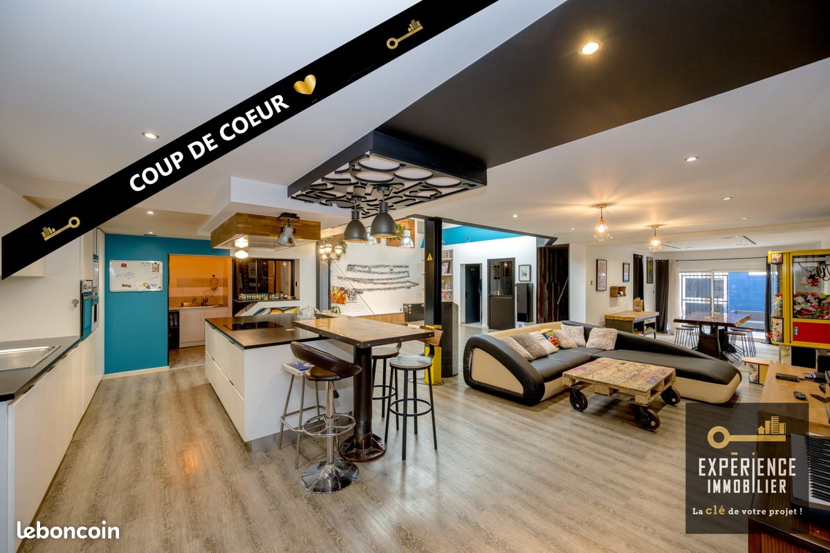 Appartement 5 pièces 205 m² · à Saint-Brieuc · 205 m² · 372 395 €