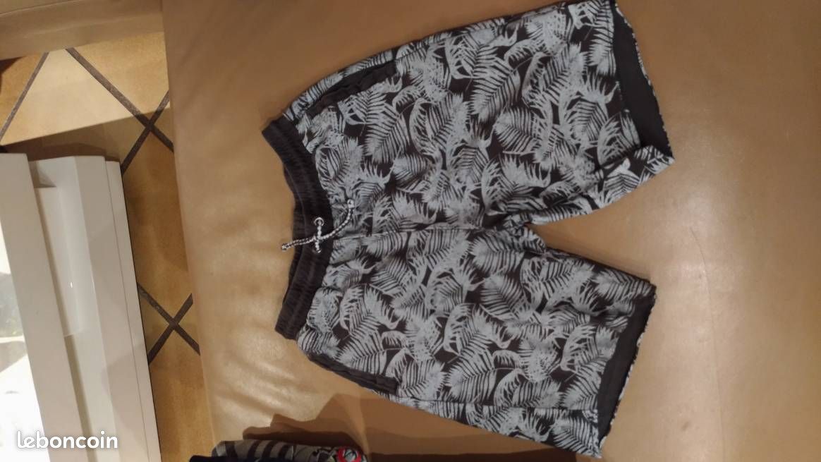 Shorts/Bermuda ZaraBoy 9/10 ans (image 1)