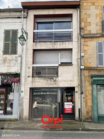 Immeuble 3 pièces 135 m²