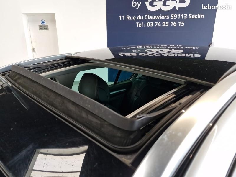 Renault Megane Estate 1.5 Blue dCi 115ch Techno EDC -23 (image 33)