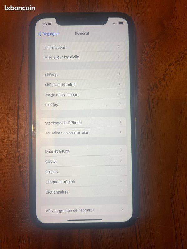 IPhone 11 (image 1)