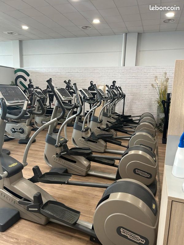 Lot 27 cardio technogym professionnel (image 1)