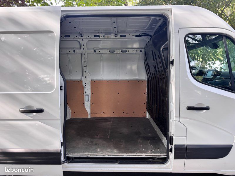 Renault Master Fg F3500 L2H2 2.3 dCi 135ch Grand Confort E6 2020 – photo 11