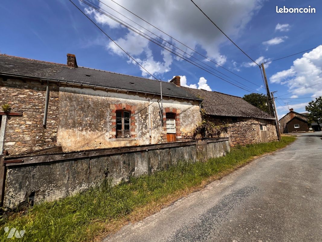 Maison 5 pièces 224 m² · à Lusanger · 224 m² · 126 500 €