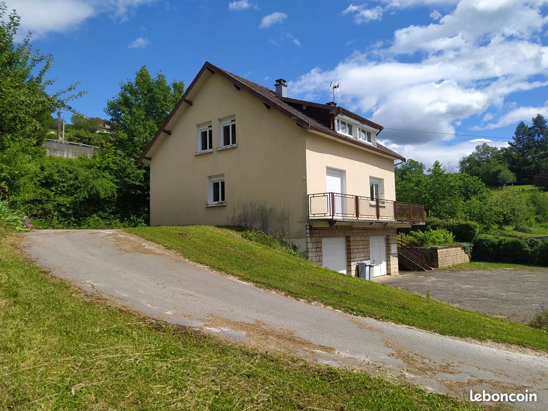 Maison 9 pièces 150 m² · à Arbois · 150 m² · 235 000 €
